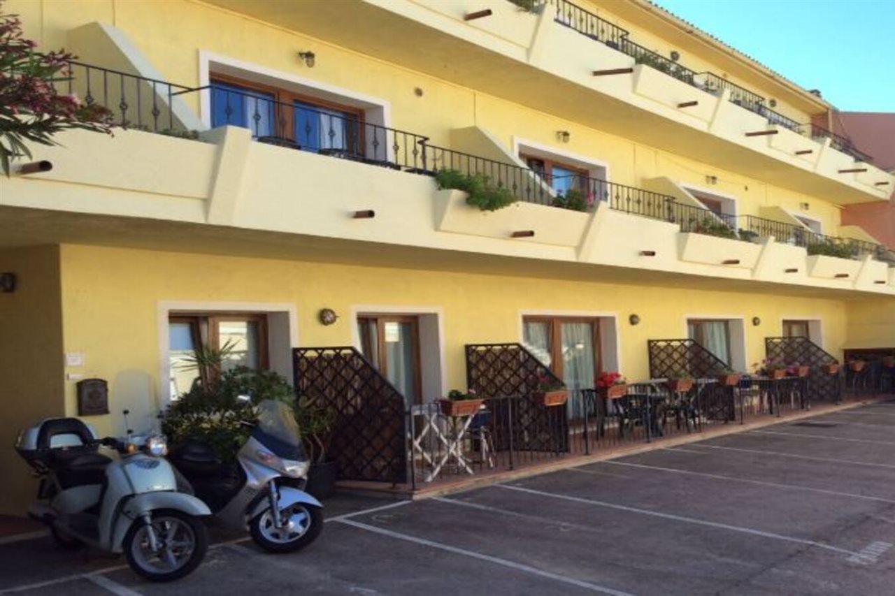 Appartamenti Le Gemme Palau Buitenkant foto